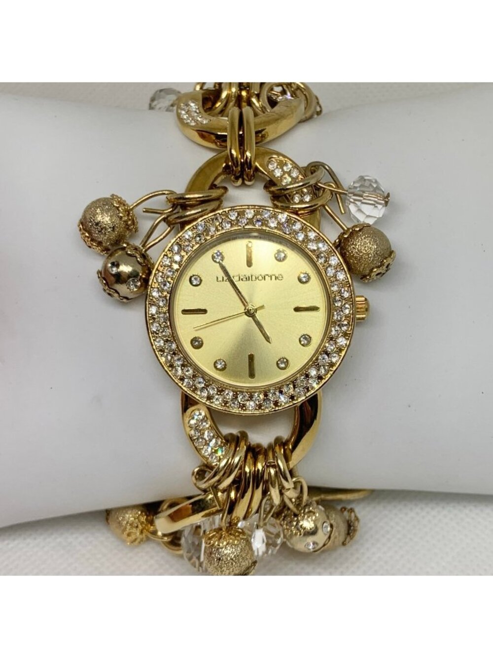 Liz Claiborne charm bracelet wristwatch women gold tone 32mm quartz 7” running